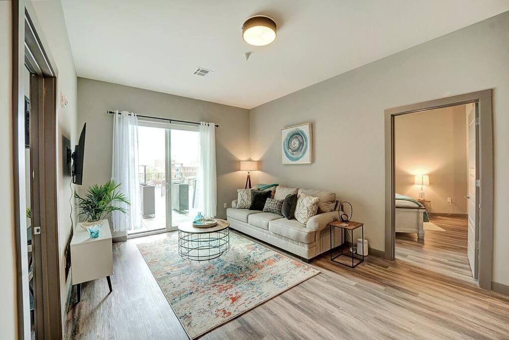 Huge 2 Bed 2 Bath Easy Ride To Nyc & Parking Apartment Hackensack Luaran gambar